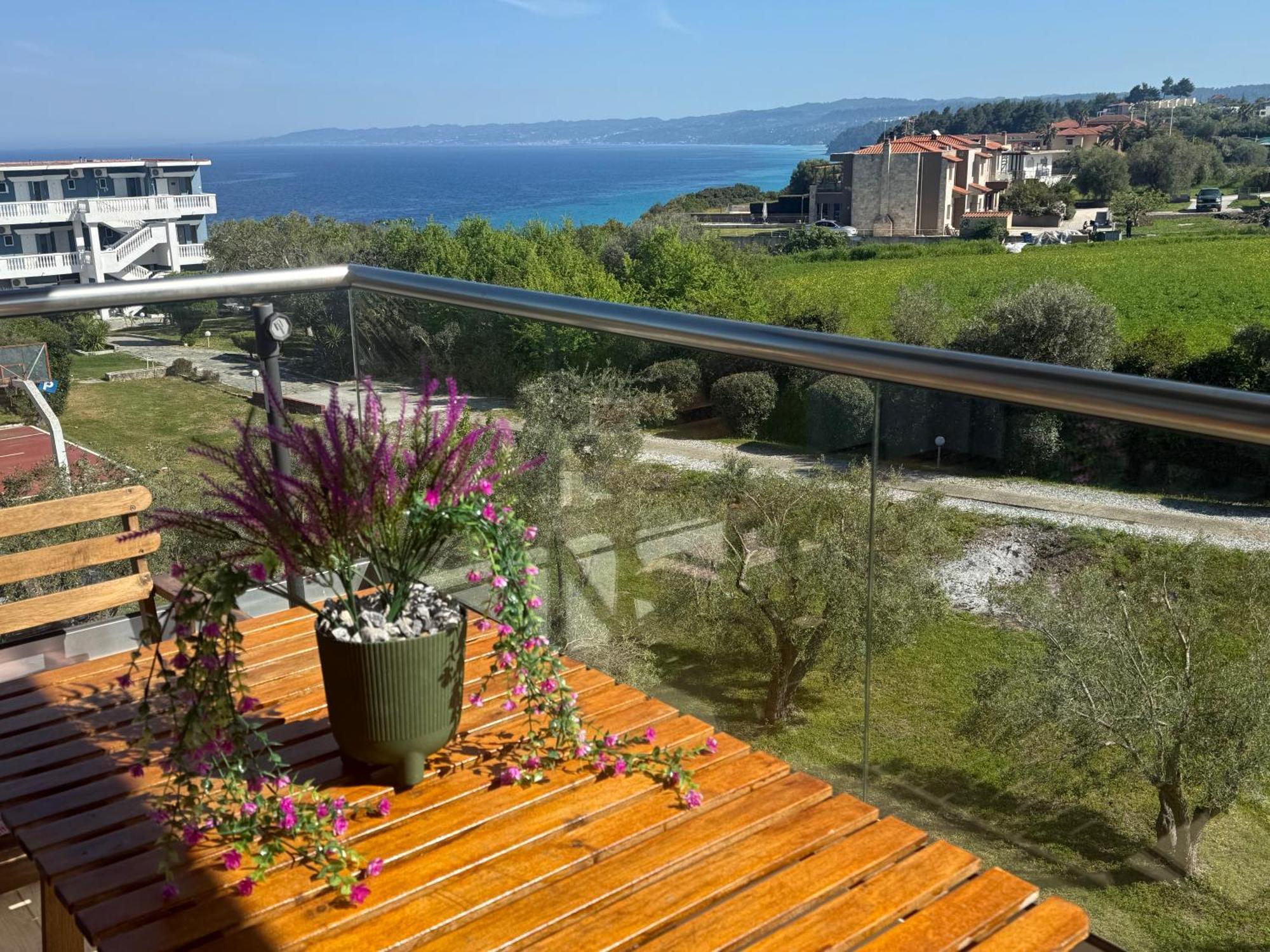 Villa Evita , Penthouse, 53M2 ,Athytos 450M From The Beach アフィトス エクステリア 写真