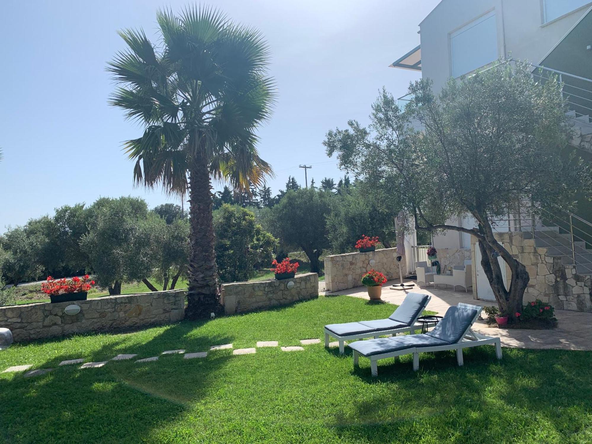 Villa Evita , Penthouse, 53M2 ,Athytos 450M From The Beach アフィトス エクステリア 写真