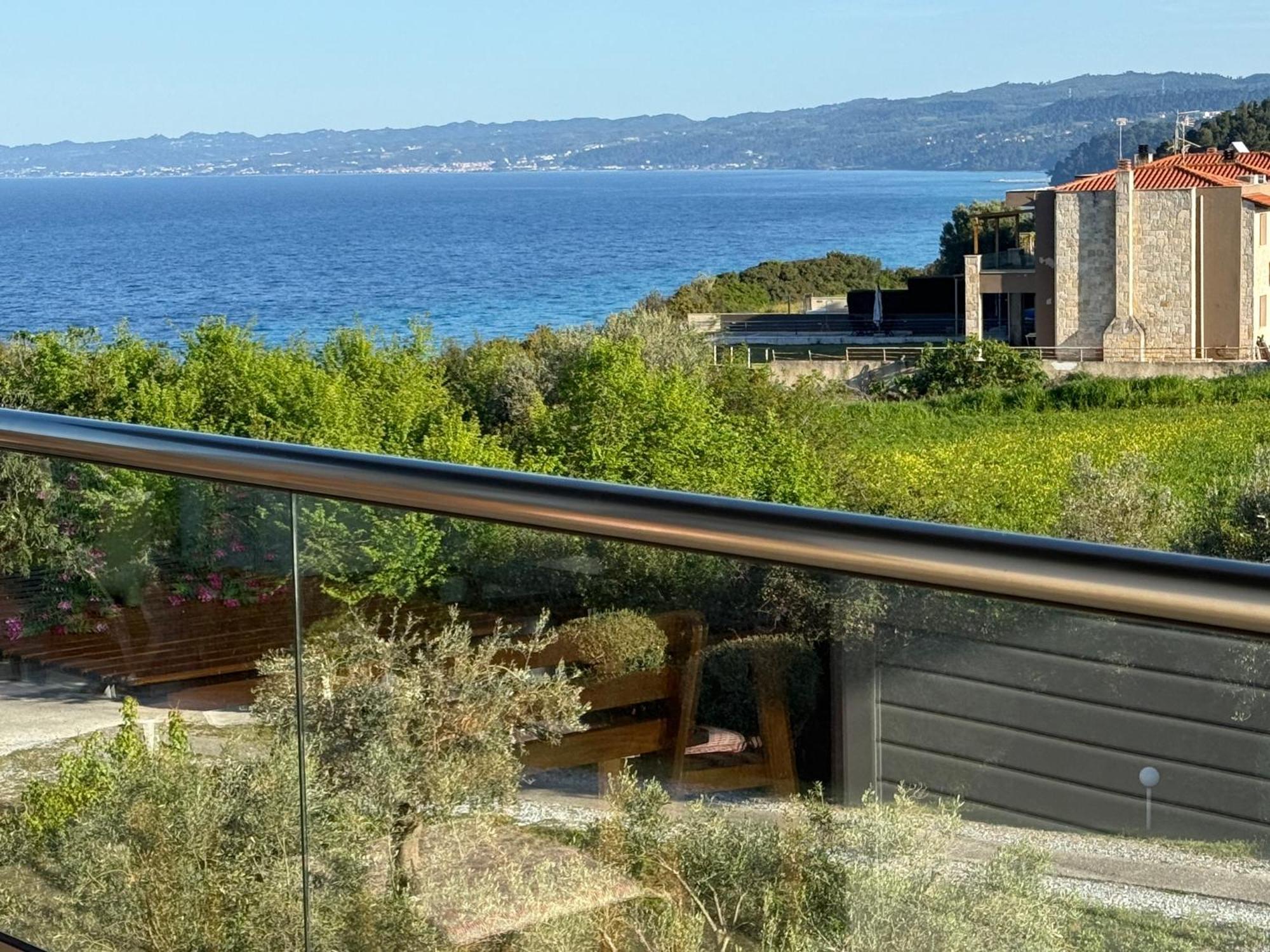 Villa Evita , Penthouse, 53M2 ,Athytos 450M From The Beach アフィトス エクステリア 写真